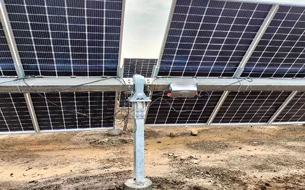 Como melhorar a eficiência de geração de usinas fotovoltaicas por meio da Unidade de Controle de Rastreamento DC Zeyang?